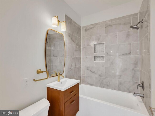Building Photo - 4210 4th St NW