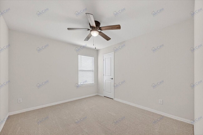 Building Photo - 800 Windmill St