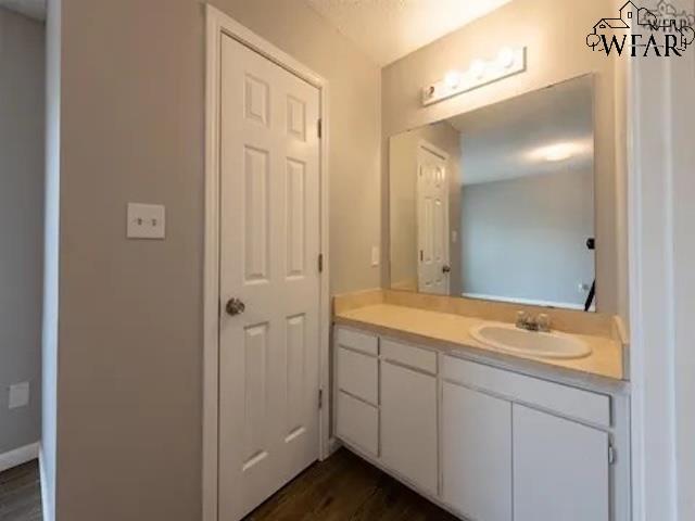 Building Photo - 2107 Richmond Dr