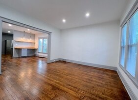 Building Photo - 3761 Maxwell St