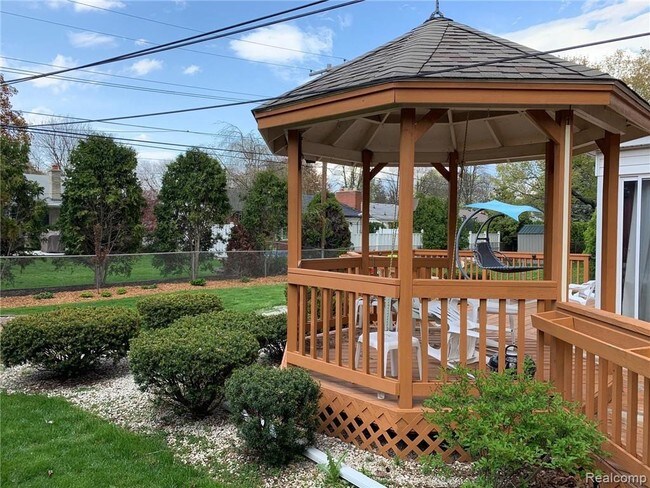 Building Photo - 35984 Scone St