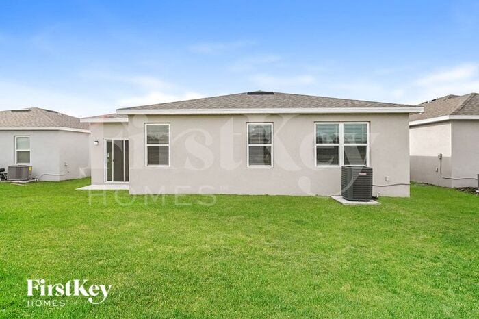Building Photo - 600 Crown Rose Dr