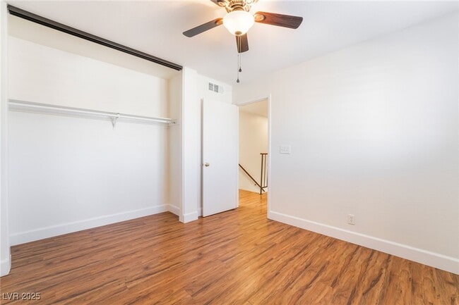 Building Photo - 4338 Apex Dr