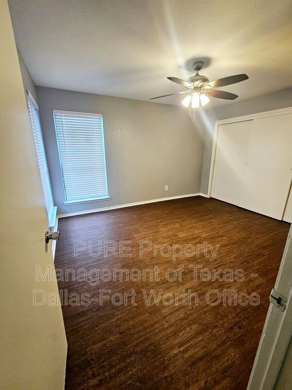 Building Photo - 806/104 Castleglen Drive