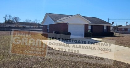 Building Photo - 312 Joe Walding Dr