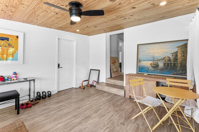 Building Photo - 110 Wilson Rd