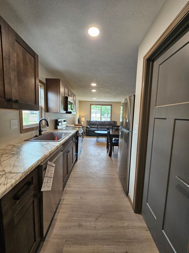 Building Photo - Charming 3 bedroom Home for rent in Sioux ...