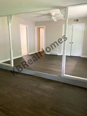 Building Photo - 4095 Haliburton St