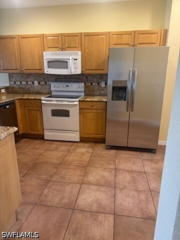 Building Photo - 15622 Summit Pl Cir