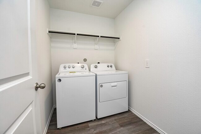 Building Photo - 14919 Clay Harvest Rdg