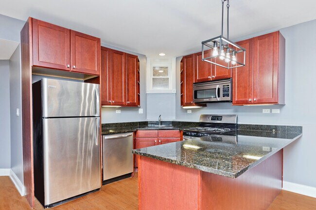 Building Photo - 5212 N Winthrop Ave