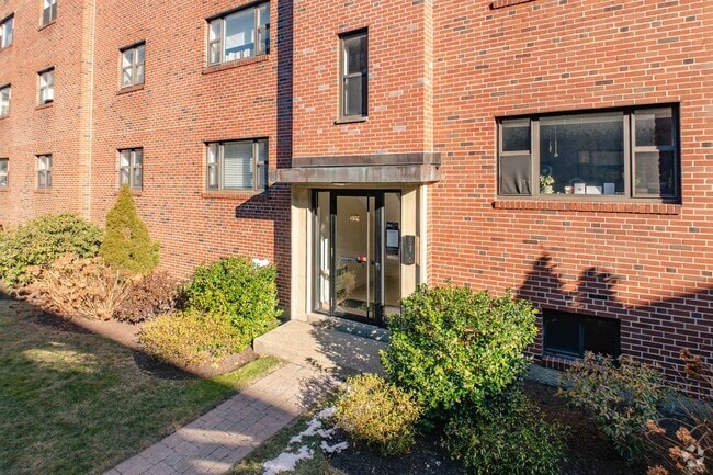 Building Entrance - 30-38 Harvard Ave