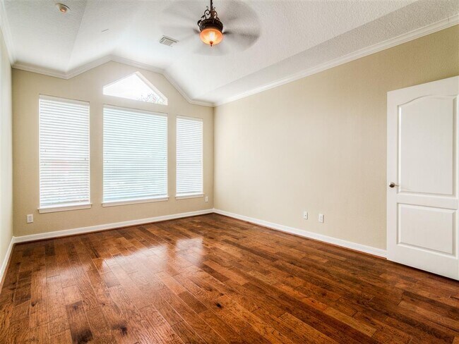 Building Photo - 22418 Bridgehaven Dr
