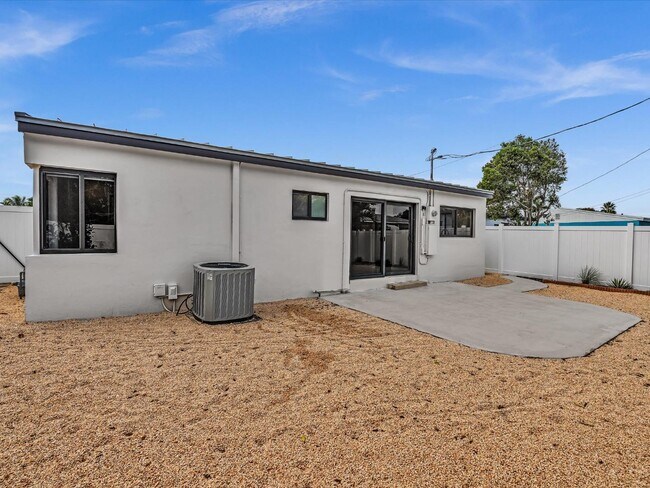 Building Photo - 5408 NE 3rd Ter.