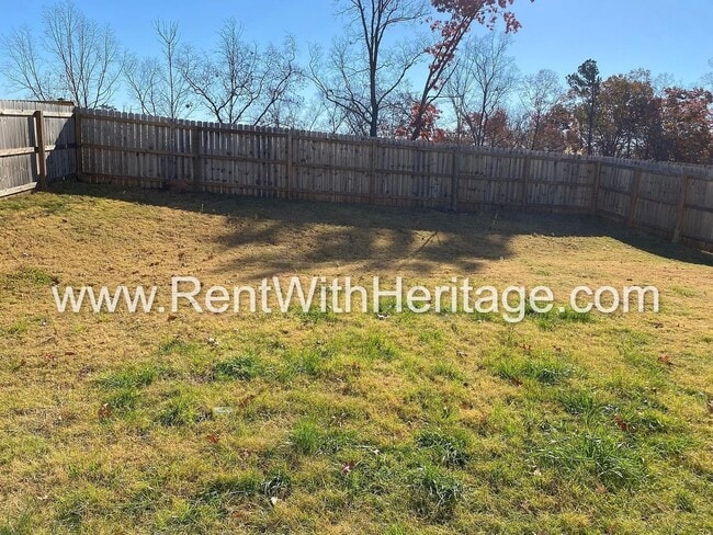 Building Photo - Gorgeous 3bd/ 2.5 bath Home in Popular Ann...