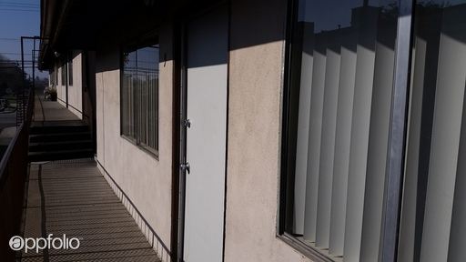 Building Photo - 420 S Real Rd