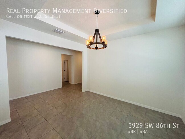 Building Photo - 5929 SW 86th St