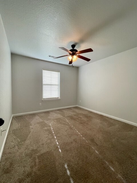 Building Photo - 1053 Tarah Knolls Cir