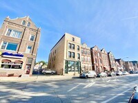 Building Photo - 1854 W 18th St
