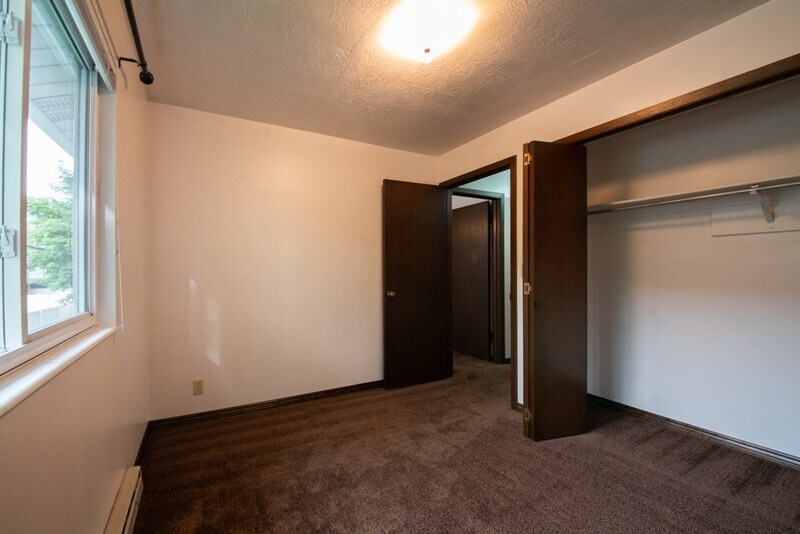 Building Photo - 1729 N 200 W
