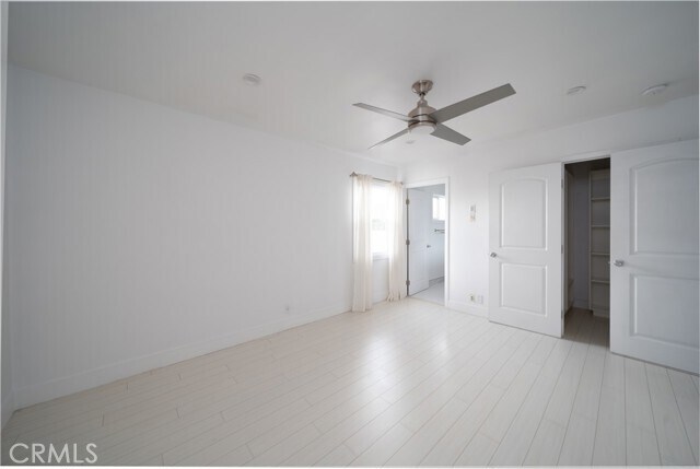 Building Photo - 22149 Victory Blvd