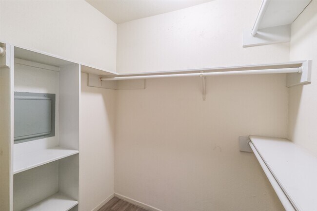 Building Photo - 6633 W Airport Blvd