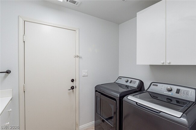 Building Photo - 2384 Denair Way