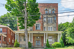 Building Photo - Alta Vista Apartments