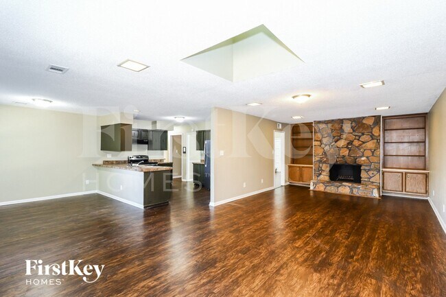 Building Photo - 114 Ericson Rd