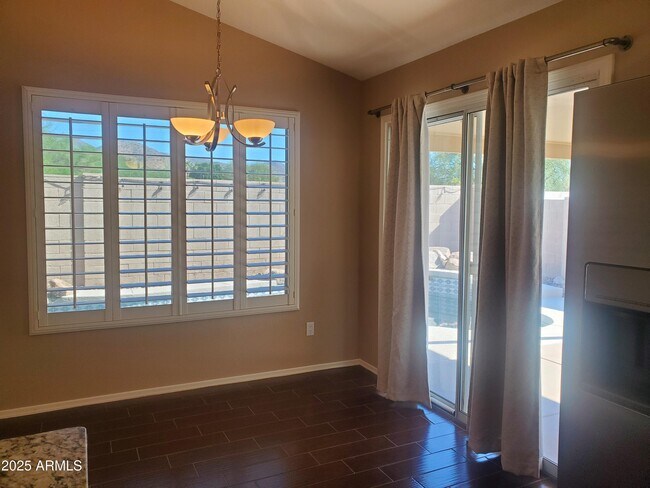 Building Photo - 12059 N 110th St