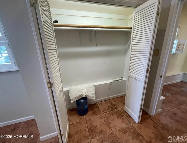 Building Photo - 90 Minnesink Rd