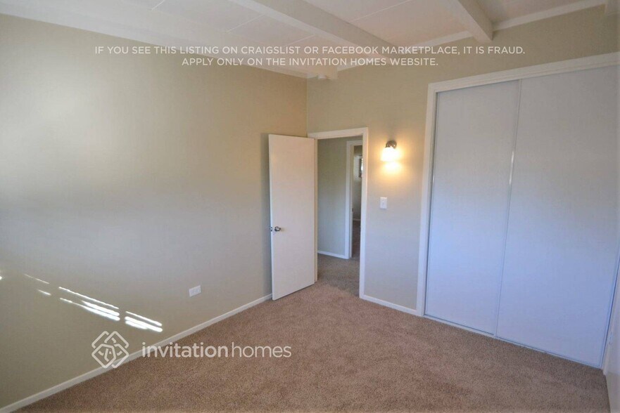 Building Photo - 1330 Campus Ave