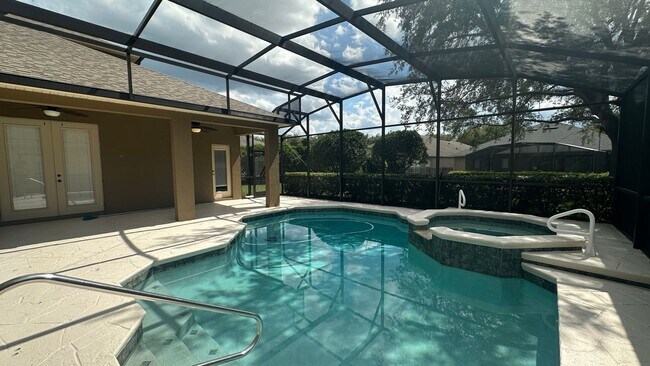 Building Photo - 1653 Cherry Ridge Dr