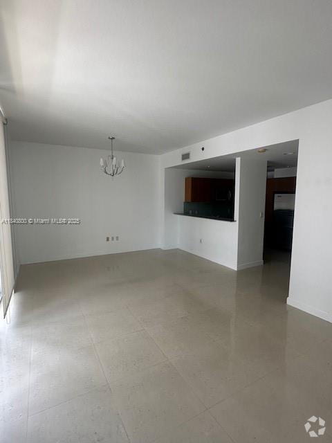 Building Photo - 1050 Brickell Ave