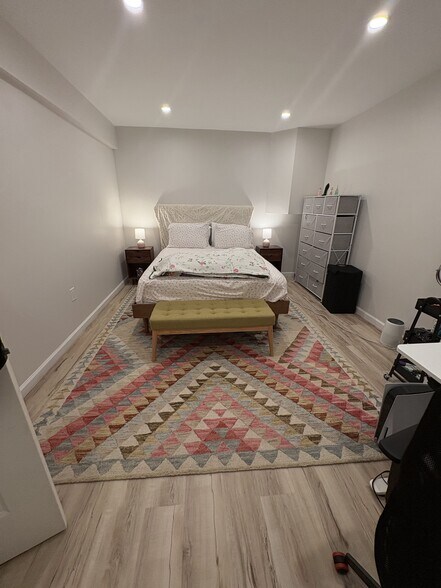 Ist Bedroom - 6 Scotch Pine Ln