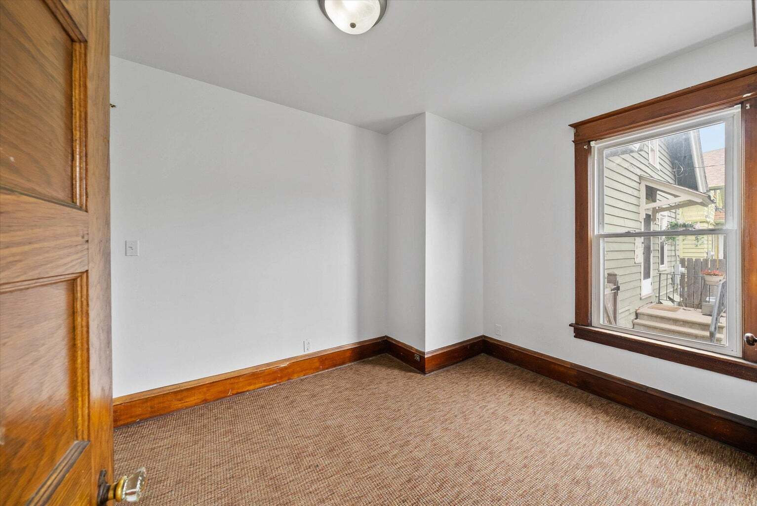 Building Photo - 2856 N Frederick Ave