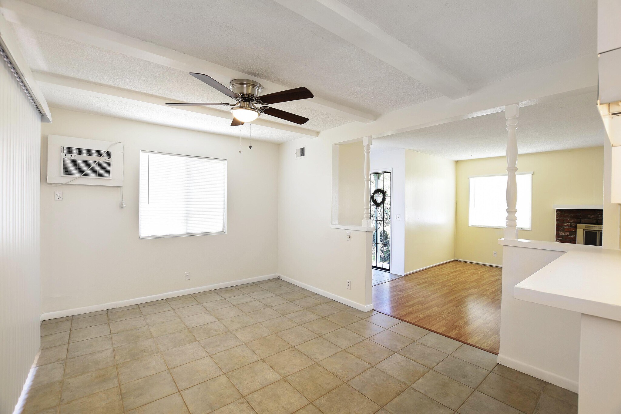 Building Photo - 650 Ridgeway Ln