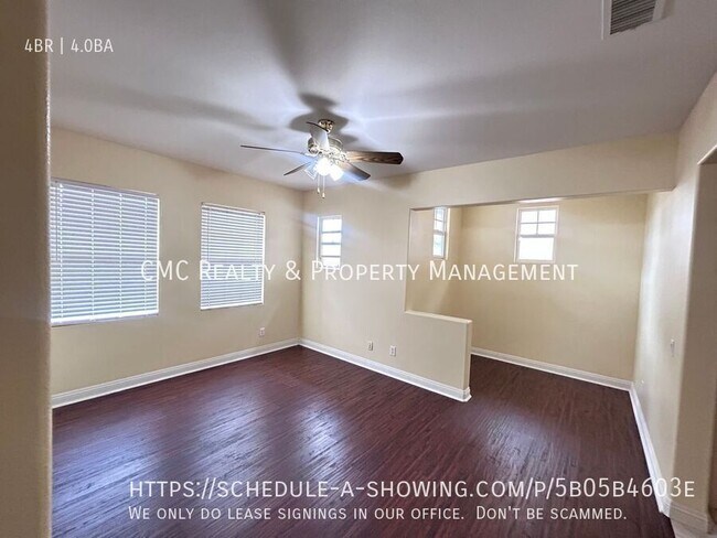 Building Photo - 2541 Hillcrest St