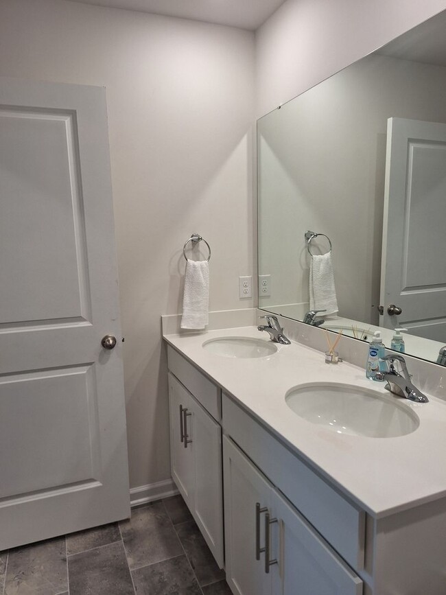 Building Photo - Wonderful Four Bedroom Home Located in the...