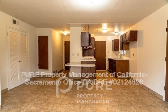 Building Photo - 9152 Cecile Way