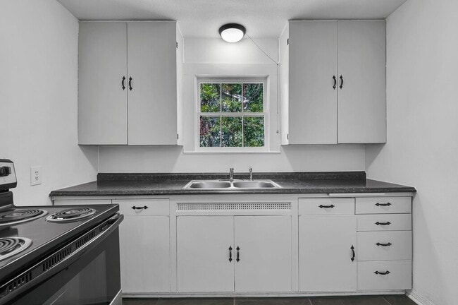 Building Photo - Charming 2BD 1BA Home in Waco - Available in April!