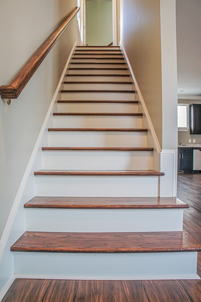 Building Photo - MLK @ Fairview