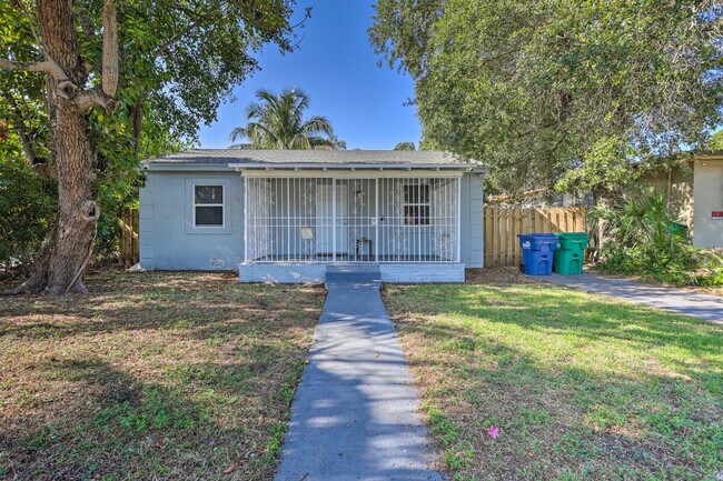 Building Photo - 846 NW 111th St