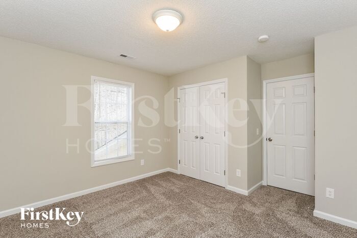 Building Photo - 60 Cyra Ct