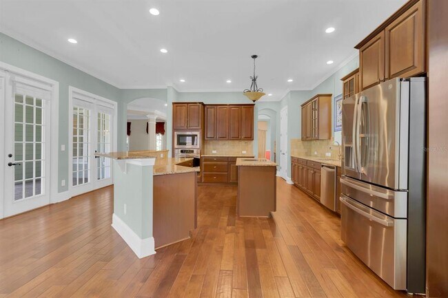 Building Photo - 2851 Dorell Ave