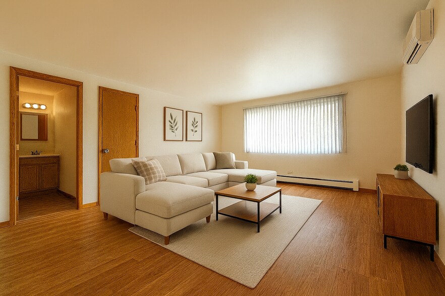 Primary Photo - 3838 w 124th St