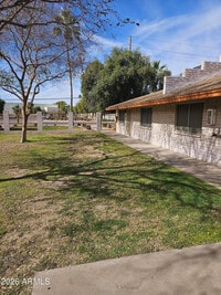 Building Photo - 6043 N 23rd Ave