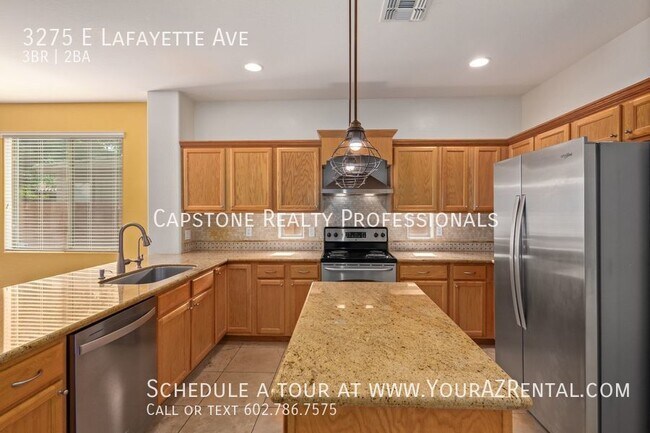 Primary Photo - 3275 E Lafayette Ave