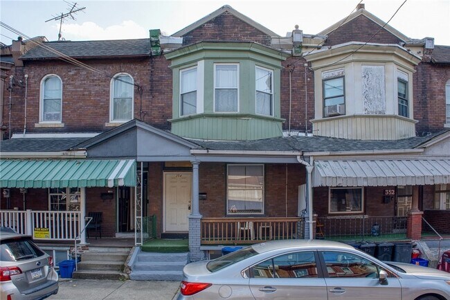 Primary Photo - 354 Ophelia St