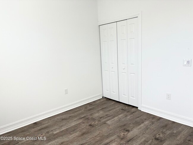 Building Photo - 1455 Isabella Dr